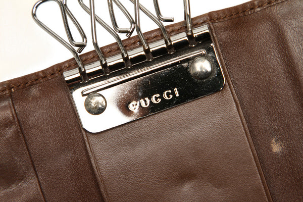 グッチ GGキャンバス 04565・3731・ ブラウン 茶 レザー キーケース ユニセックス GUCCI 中古