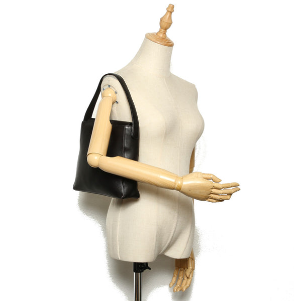 サルヴァトーレフェラガモ BZ-21 8220 ブラック レザー ハンドバッグ レディース Salvatore Ferragamo 中古