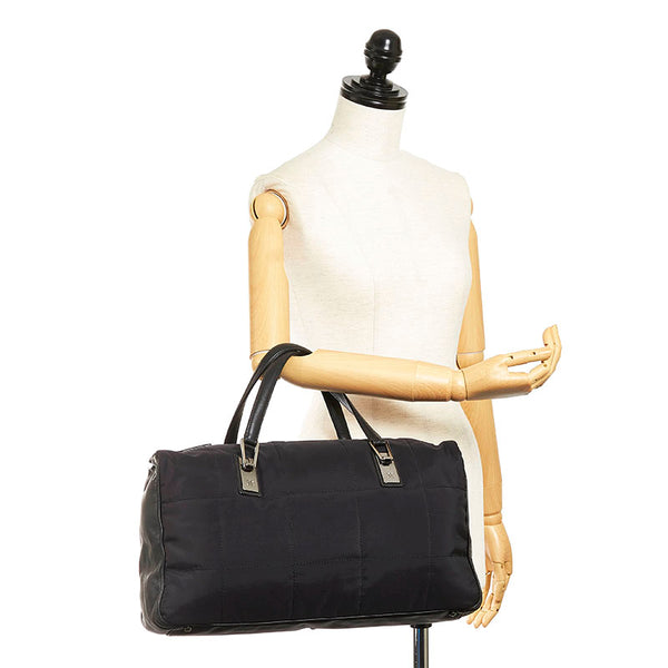 シャネル チョコバー ミニボストン ハンドバッグ ブラック ナイロン レザー レディース CHANEL 【中古】