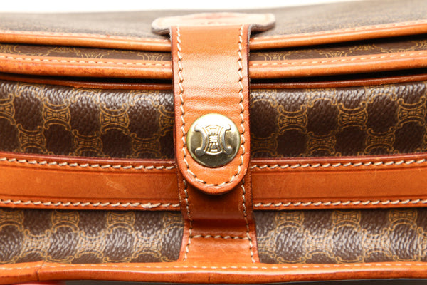 セリーヌ マカダム ブラウン PVC レザー 斜め掛け ショルダーバッグ レディース CELINE 中古