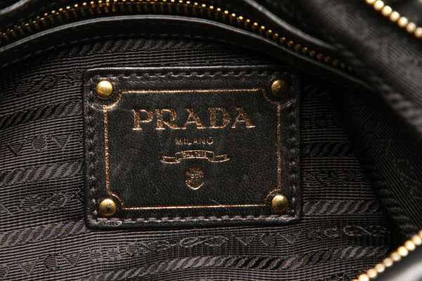 プラダ チェーン ブラック レザー ショルダーバッグ レディース PRADA 中古