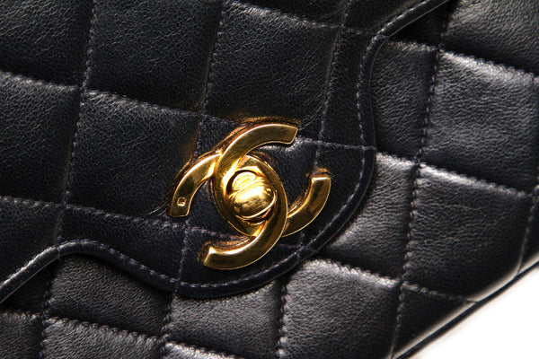 シャネル マトラッセ ダブルフラップ ブラック ラムスキン チェーン ショルダーバッグ レディース CHANEL 中古