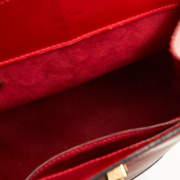 ルイ ヴィトン エピ クリュニー M52257 レッド レザー 肩掛け ショルダーバッグ レディース LOUIS VUITTON 中古