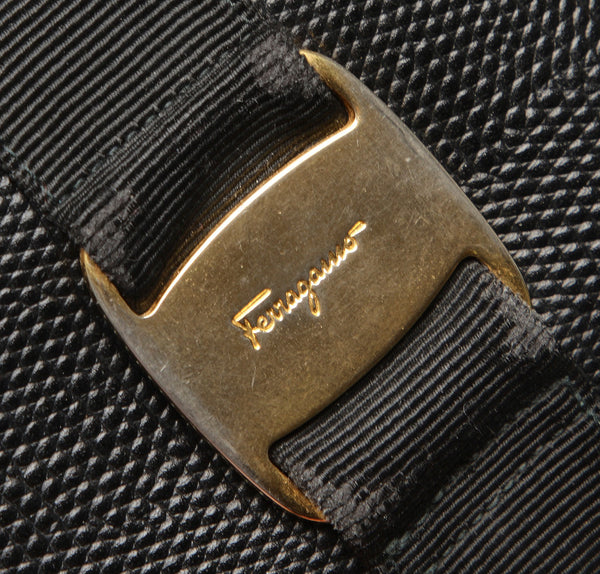 サルヴァトーレフェラガモ 二つ折り財布 1-240001044762