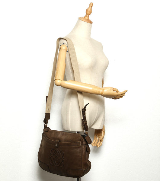 ロエベ アナグラム カーキ レザー ショルダーバッグ レディース LOEWE 中古