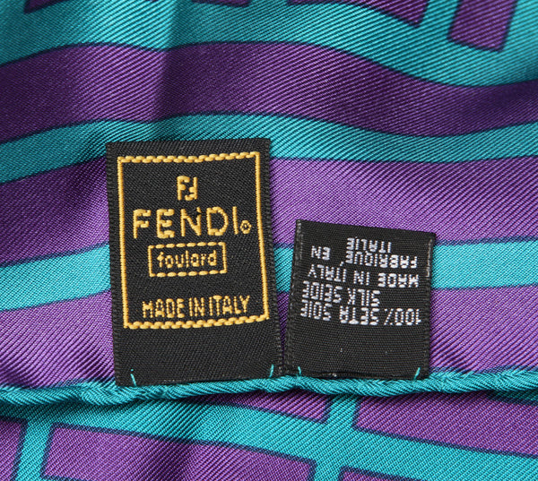 フェンディ ズッカ パープル グリーン  シルク スカーフ レディース FENDI 中古