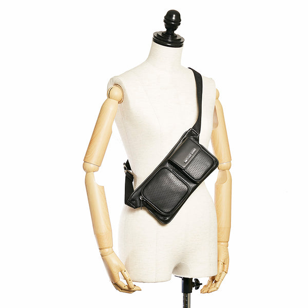 マイケルコース ブラック レザー ボディバッグ メンズ Michael Kors 【中古】