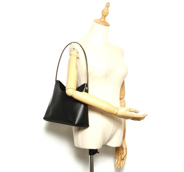 グッチ 001・1978 ブラック レザー 肩掛け ショルダーバッグ レディース GUCCI 中古