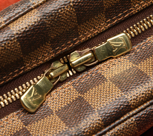 ルイ ヴィトン ダミエ ナヴィグリオ N45255 ブラウン PVC レザー 斜め掛け ショルダーバッグ ユニセックス LOUIS VUITTON 中古