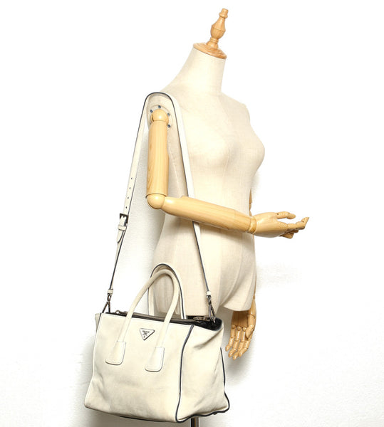 プラダ アイボリー スウェード ハンドバッグ レディース PRADA 中古