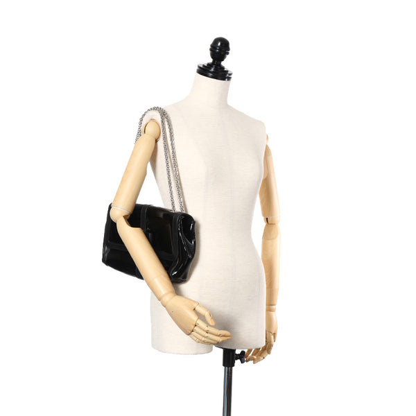 クリスチャンルブタン スイートチャリティー ロックスタッズ チェーン ショルダーバッグ ブラック エナメル レザー レディース Christian Louboutin 【中古】