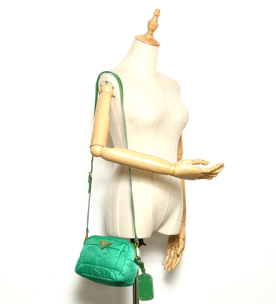 プラダ BP0172 グリーン ナイロン エナメル 斜め掛け ショルダーバッグ レディース PRADA 中古