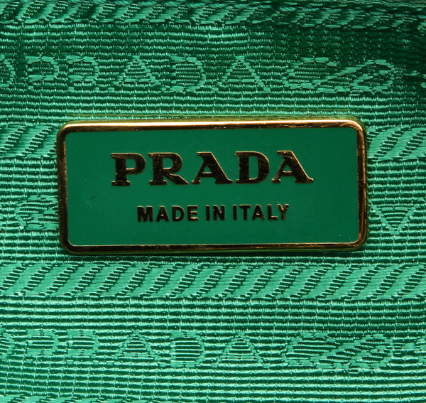 プラダ BP0172 グリーン ナイロン エナメル 斜め掛け ショルダーバッグ レディース PRADA 中古