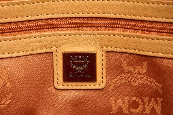 エム シー エム キャメル レザー リュック バックパック ユニセックス MCM 中古