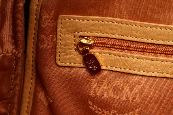 エム シー エム キャメル レザー リュック バックパック ユニセックス MCM 中古