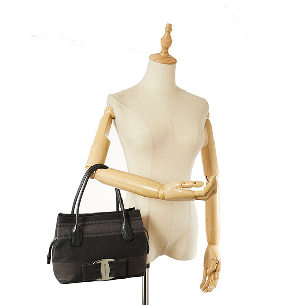 サルヴァトーレフェラガモ ヴァラ 1-240001053211