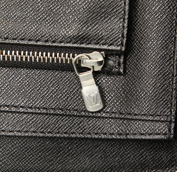 ルイ ヴィトン タイガ オーガナイザー アトール M30652 ブラック グレー レザー 長財布 メンズ LOUIS VUITTON 中古