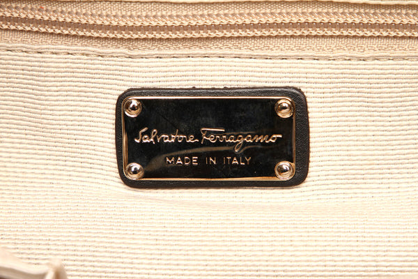 サルヴァトーレフェラガモ ハンドバッグ at002515