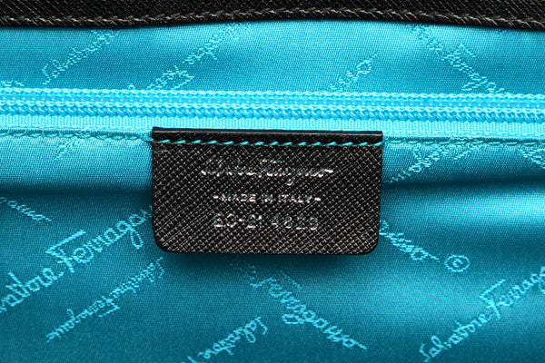 サルヴァトーレフェラガモ ガンチーニ EO-21 4829 ブラック レザー ハンドバッグ レディース Salvatore Ferragamo 【中古】