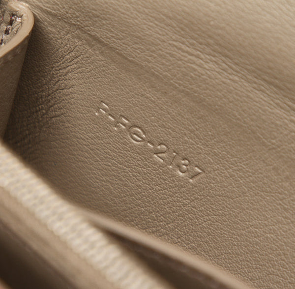 セリーヌ ピンク レザー 長財布 レディース CELINE 中古