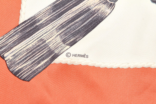 エルメス カレ SAMOURAI ホワイト ピンク ブラック シルク スカーフ レディース HERMES 中古