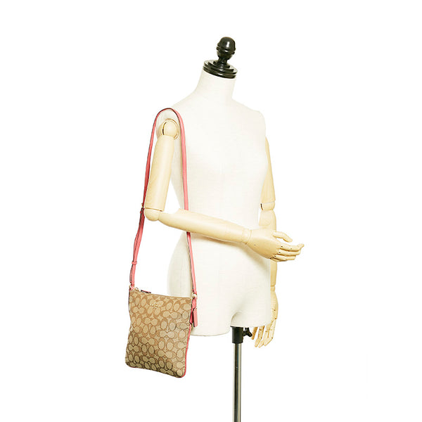 コーチ シグネチャー キャンバス ショルダーバッグ レディース COACH 【中古】