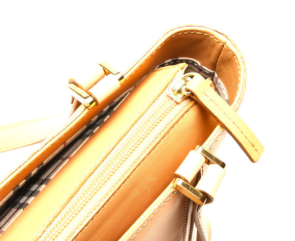 バーバリー トートバッグ　内ノバチェック ベージュ レザー ハンドバッグ レディース BURBERRY 中古