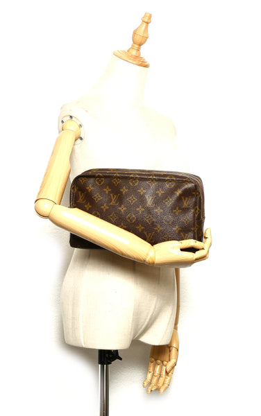 ルイ ヴィトン モノグラム トゥルース・トワレット２８ M47522 ブラウン PVC レザー ポーチ レディース LOUIS VUITTON 中古