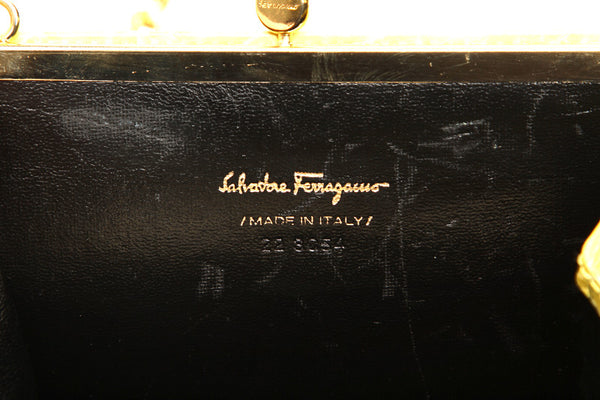 サルヴァトーレフェラガモ ヴァラリボン 22 3054 イエロー クロコ型押し ショルダーバッグ レディース Salvatore Ferragamo 中古