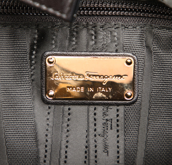 サルヴァトーレフェラガモ GG-21 C986 ブラック レザー ハンドバッグ レディース Salvatore Ferragamo 中古