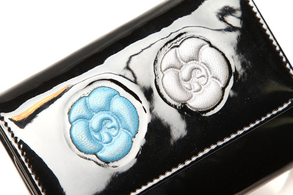 シャネル カメリア ブラック エナメル キーケース レディース CHANEL 中古
