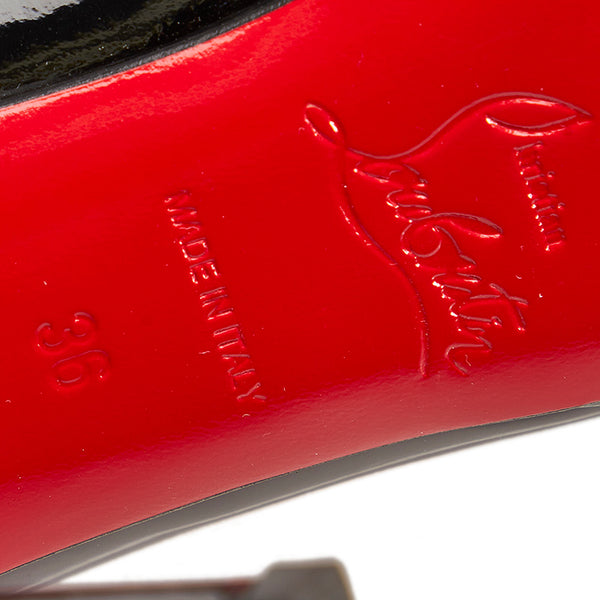 クリスチャンルブタン ソーケイト パンプス ブラック レディース Christian Louboutin 【中古】