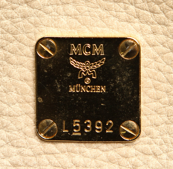 エム シー エム ベージュ レザー ショルダーバッグ レディース MCM 中古
