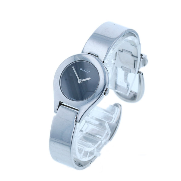 グッチ 6700L シルバー ステンレススチール 腕時計 レディース GUCCI クオーツ ブラック文字盤 【中古】