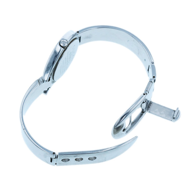 グッチ 6700L シルバー ステンレススチール 腕時計 レディース GUCCI クオーツ ブラック文字盤 【中古】