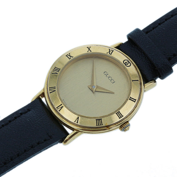 グッチ ローマン  3000.2.L ブラック レザー メッキ 腕時計 レディース GUCCI クオーツ ゴールド文字盤 【中古】