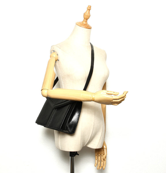 イヴ サンローラン ブラック 黒 レザー ショルダーバッグ レディース YVES SAINT LAURENT 中古