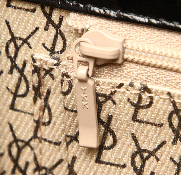 イヴ サンローラン ブラック 黒 レザー ショルダーバッグ レディース YVES SAINT LAURENT 中古