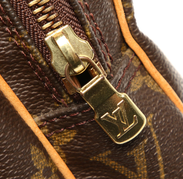 ルイ ヴィトン モノグラム アマゾン M45236 ブラウン PVC レザー 斜め掛け ショルダーバッグ ユニセックス LOUIS VUITTON 中古