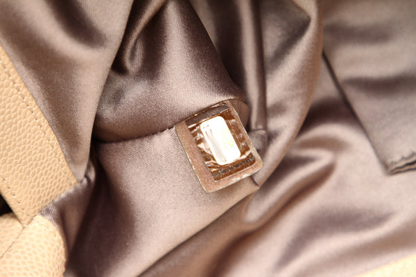 シャネル ココマーク アイボリー レザー チェーン ショルダーバッグ レディース CHANEL 中古