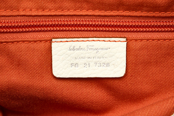 サルヴァトーレフェラガモ FG 21 7326 ネイビー ホワイト デニム レザー ショルダーバッグ レディース Salvatore Ferragamo 中古