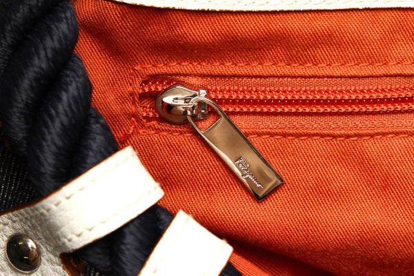 サルヴァトーレフェラガモ FG 21 7326 ネイビー ホワイト デニム レザー ショルダーバッグ レディース Salvatore Ferragamo 中古