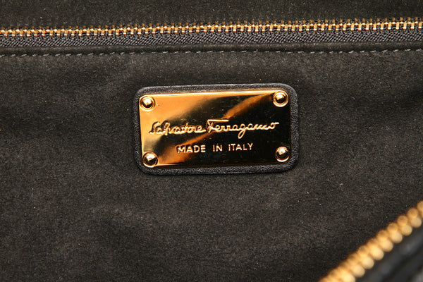 サルヴァトーレフェラガモ ガンチーニ EZ-21 E955 ブラック ゴールド レザー ハラコ ショルダーバッグ レディース Salvatore Ferragamo 【中古】