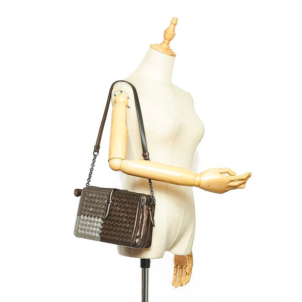 ボッテガヴェネタ イントレチャート メタリックカーキ シルバー  レザー ショルダーバッグ レディース BOTTEGAVENETA 【中古】