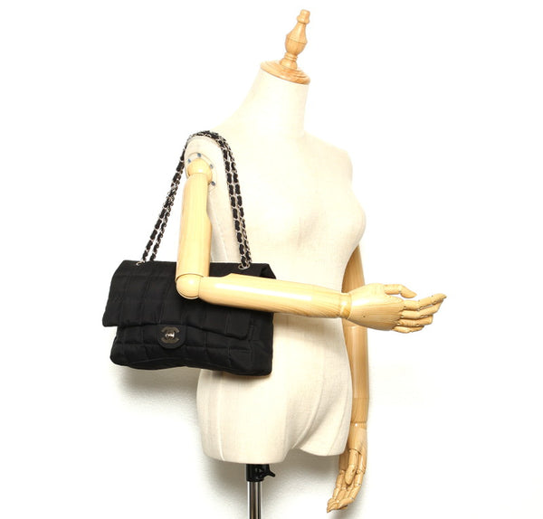 シャネル チョコバー ココマーク ブラック ナイロン チェーン ショルダーバッグ レディース CHANEL 中古