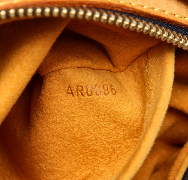 ルイ ヴィトン モノグラム デニム ポルテ エポル レイエMM M95334 ブルー デニム 肩掛け ショルダーバッグ レディース LOUIS VUITTON 中古