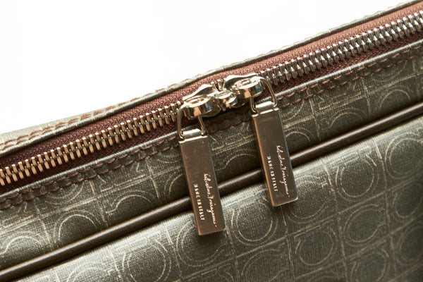 サルヴァトーレフェラガモ ガンチーニ カーキ PVC レザー キャンバス ビジネスバッグ ショルダーバッグ 2WAY メンズ Salvatore Ferragamo 中古