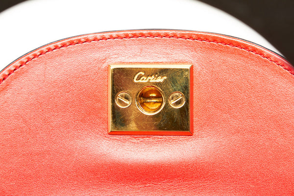 カルティエ パンテール ブラック レザー ショルダーバッグ レディース CARTIER 中古