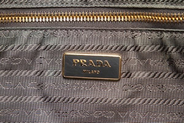 プラダ グレー ナイロン レザー 肩掛け ショルダーバッグ ユニセックス PRADA 中古