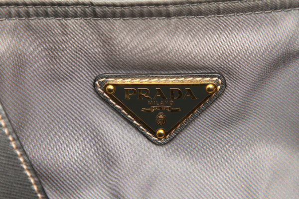プラダ グレー ナイロン レザー 肩掛け ショルダーバッグ ユニセックス PRADA 中古